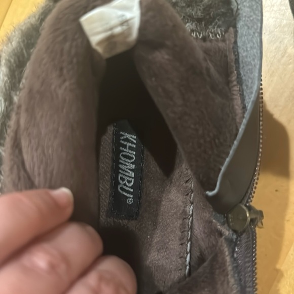 Khombu ankle fur lined boots 9.5 M - Picture 7 of 7